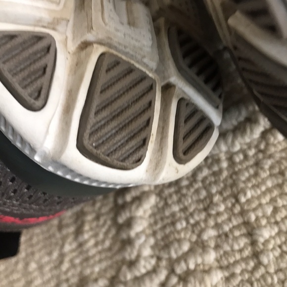 Skechers good Condition Size 7 - Picture 8 of 12